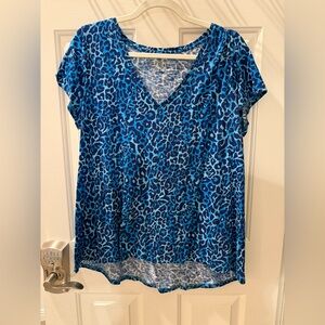 Lilly Pulitzer Blue Animal Print V-Neck Tee